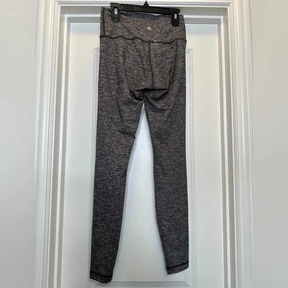 Lululemon grey Wunder Under‎ leggings full length size 6